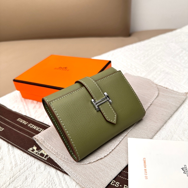 エルメス財布コピー側面デザイン